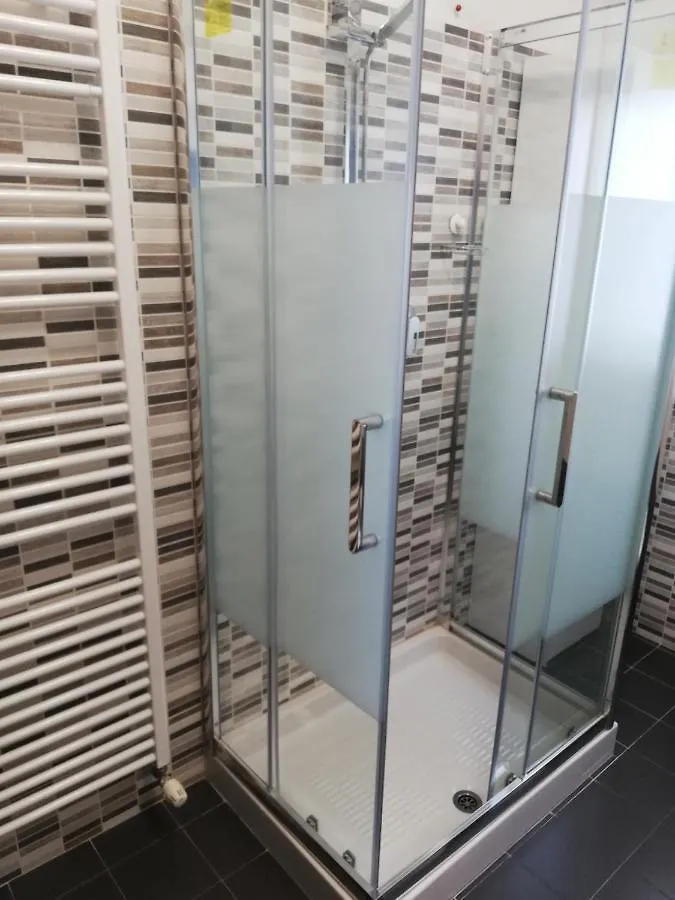 Parri 33 Bologna Fiera 4+1 Guest Parking On Demand Apartment