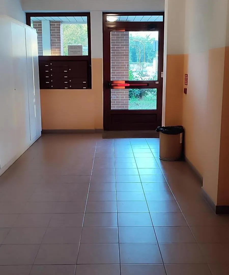 Parri 33 Bologna Fiera 4+1 Guest Parking On Demand Apartment