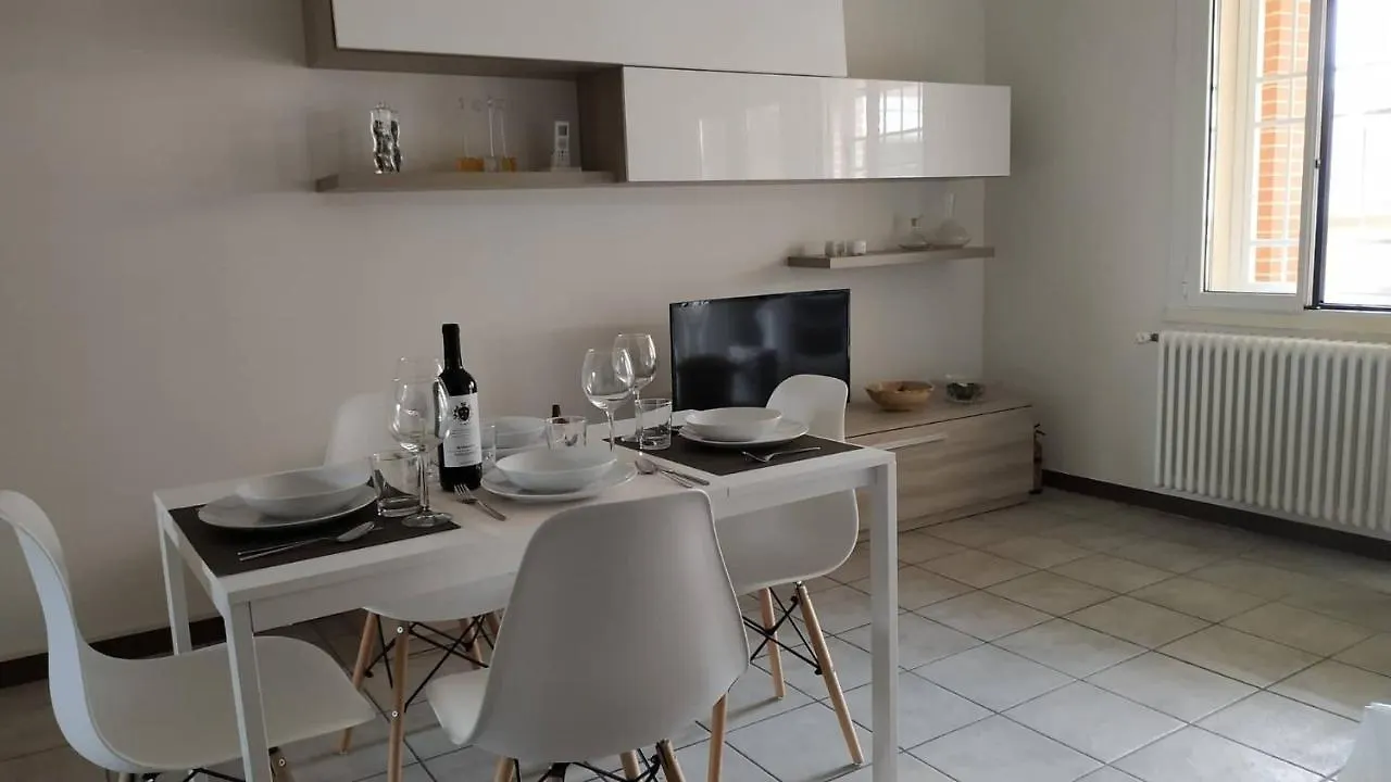 Parri 33 Bologna Fiera 4+1 Guest Parking On Demand Appartement