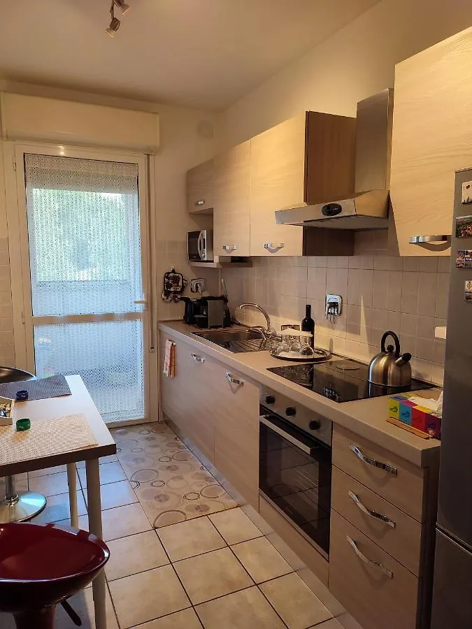 Parri 33 Bologna Fiera 4+1 Guest Parking On Demand Appartement
