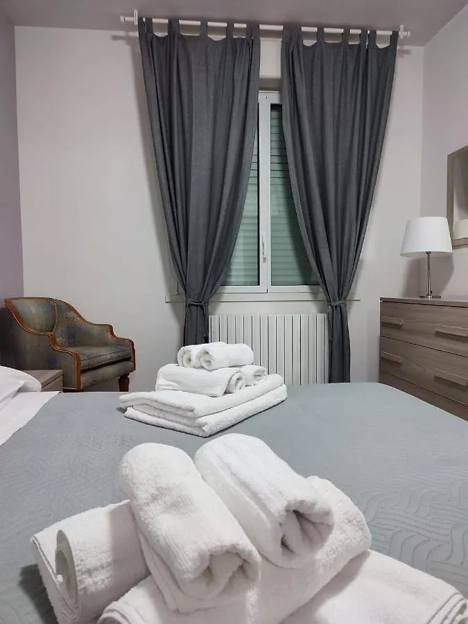 Parri 33 Bologna Fiera 4+1 Guest Parking On Demand Appartement 0*,