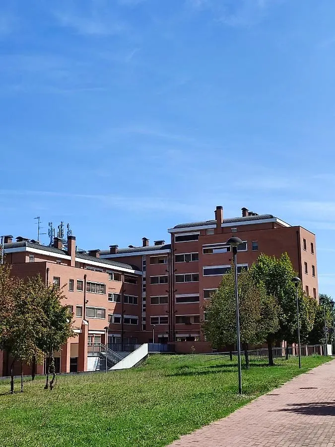 Parri 33 Bologna Fiera 4+1 Guest Parking On Demand Appartement Italië