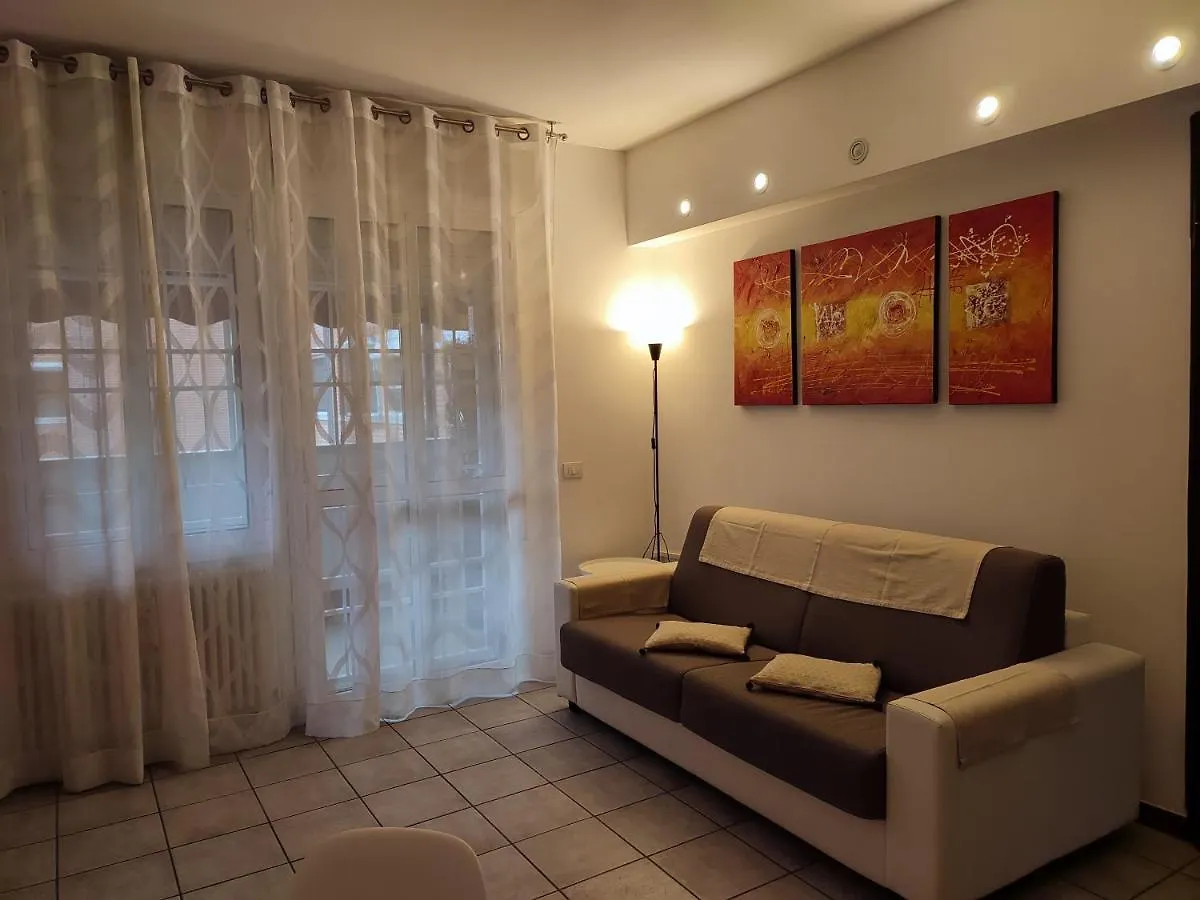 Parri 33 Bologna Fiera 4+1 Guest Parking On Demand Appartement