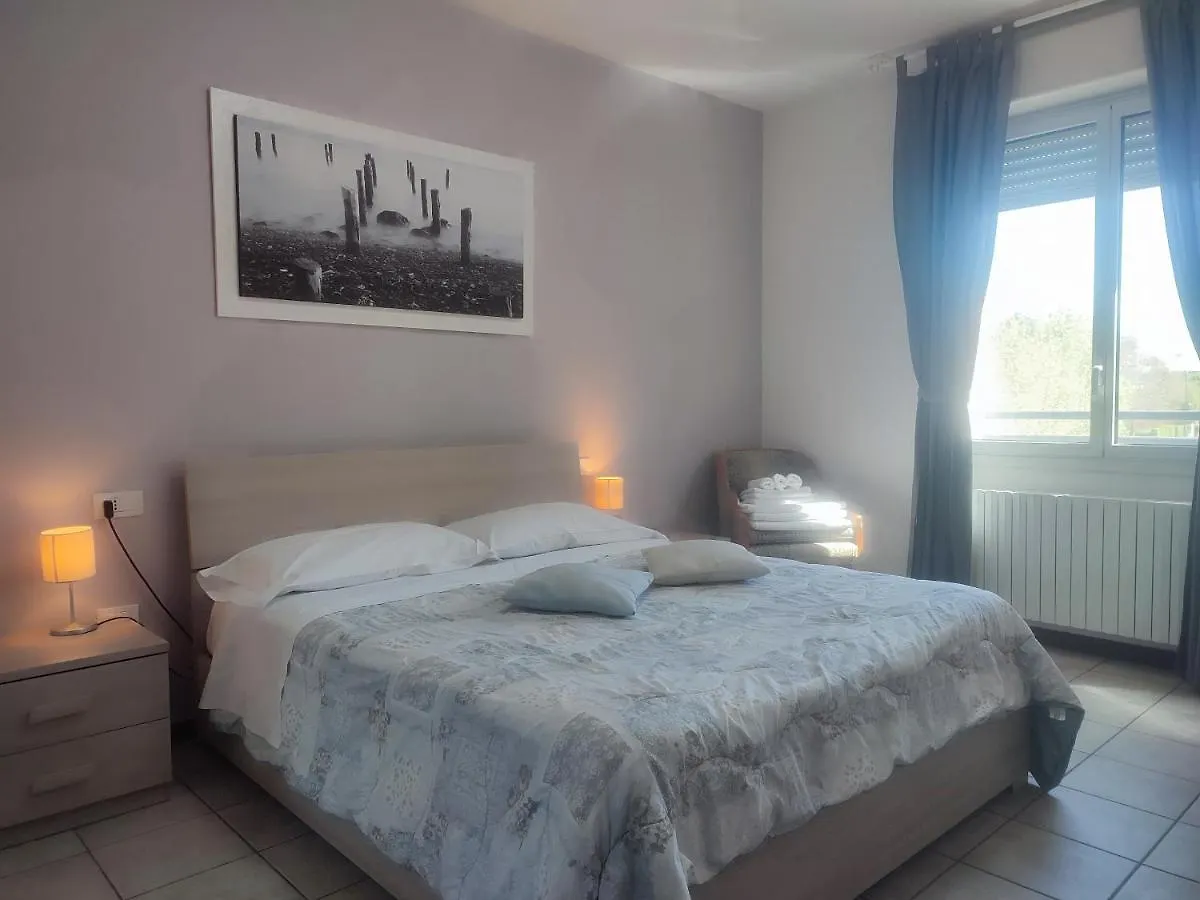 Parri 33 Bologna Fiera 4+1 Guest Parking On Demand Appartement Italië